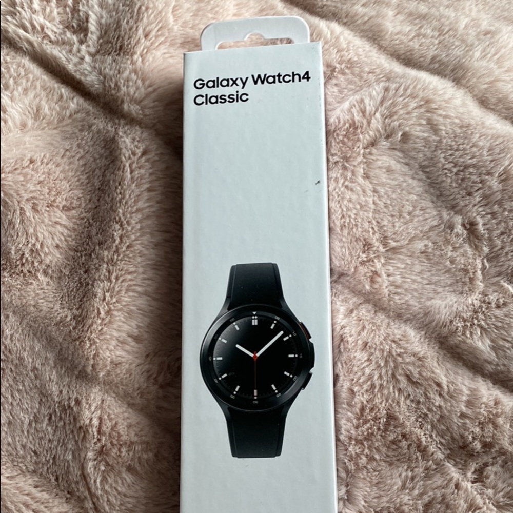 BRAND NEW Samsung Galaxy Watch4 Classic